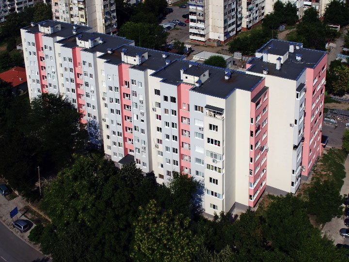 Многофамилна жилищна сграда — гр. Раднево, ул. Заводска 6