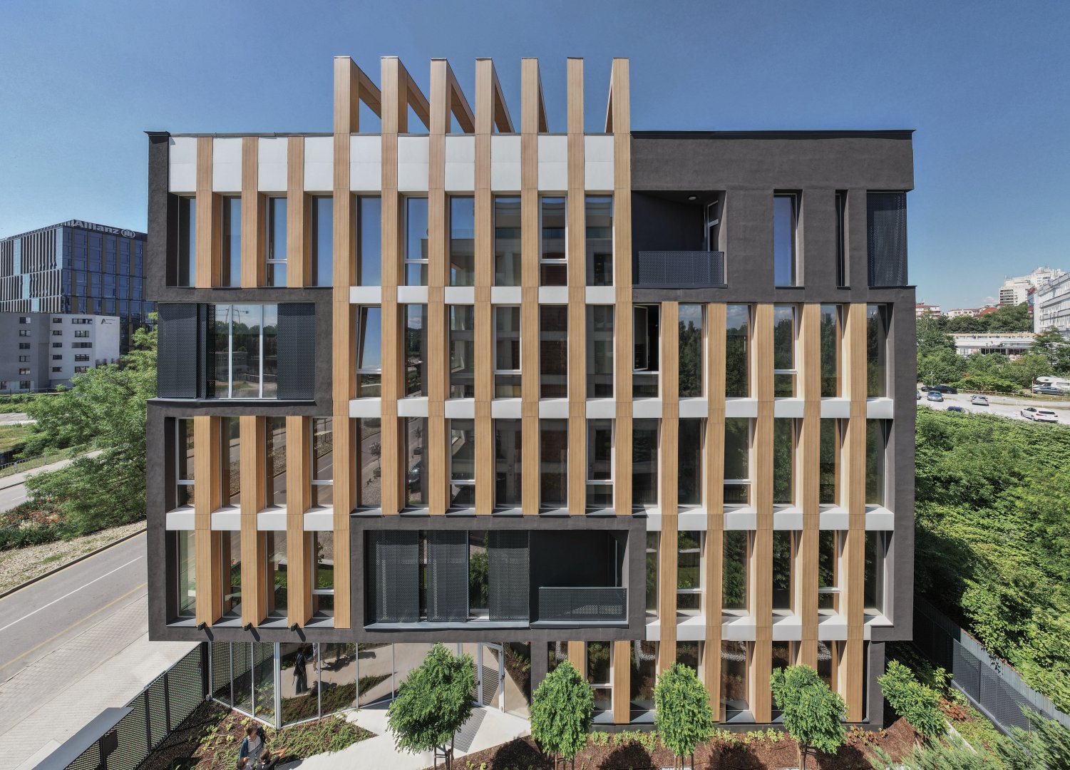 HYPOPORT HQ — гр. София, ул. „Люба Величкова“ №7