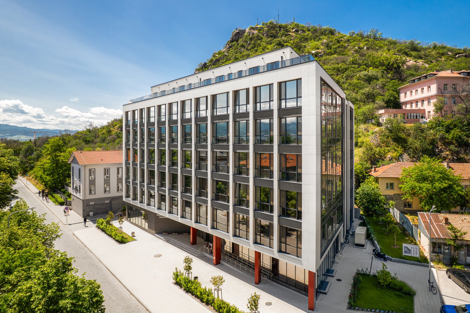 Административно-учебен комплекс ВМИ — гр. Пловдив, ул. „Любен Каравелов“ №26