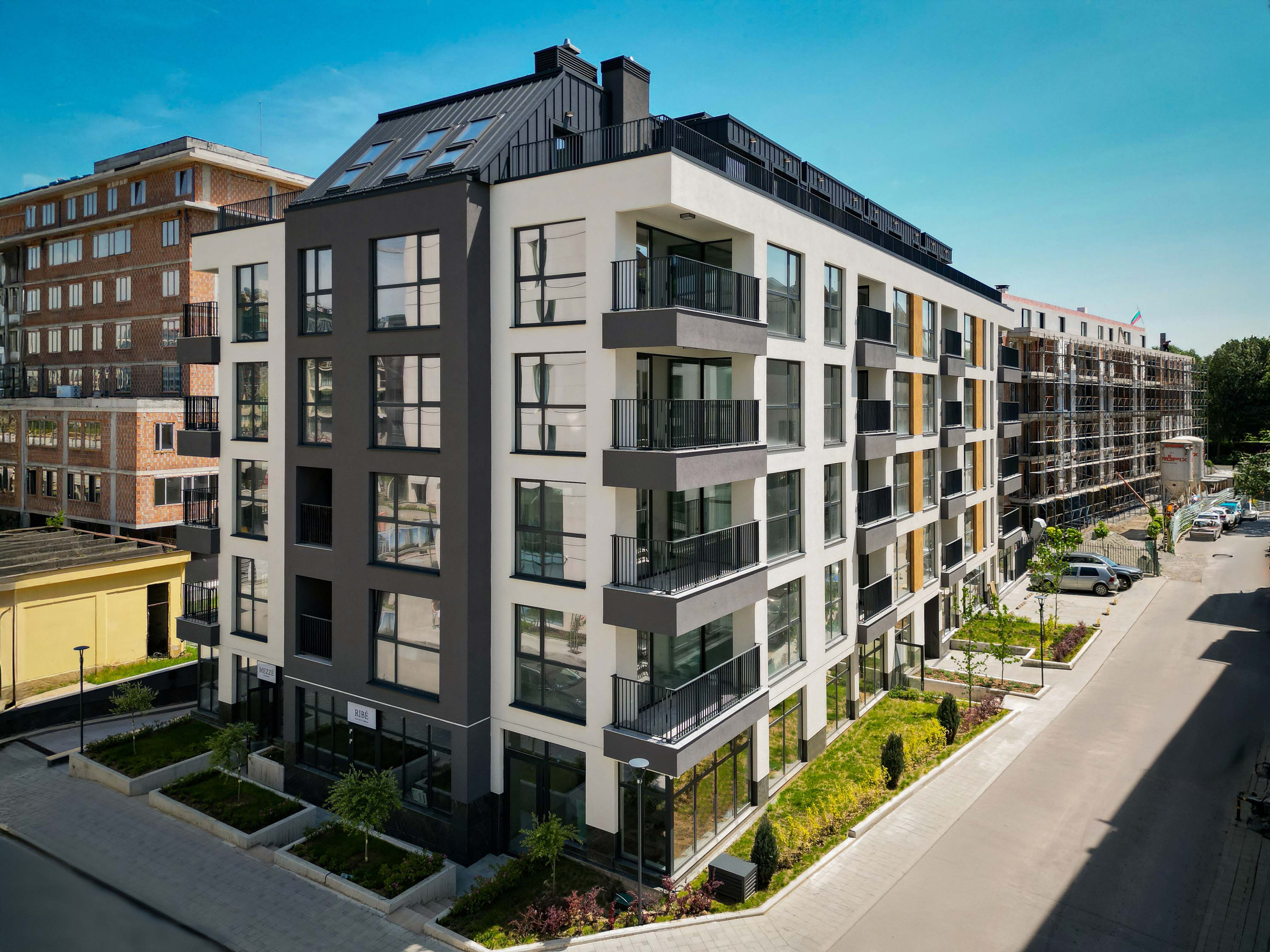 АМАЯ РЕЗИДЕНС 3