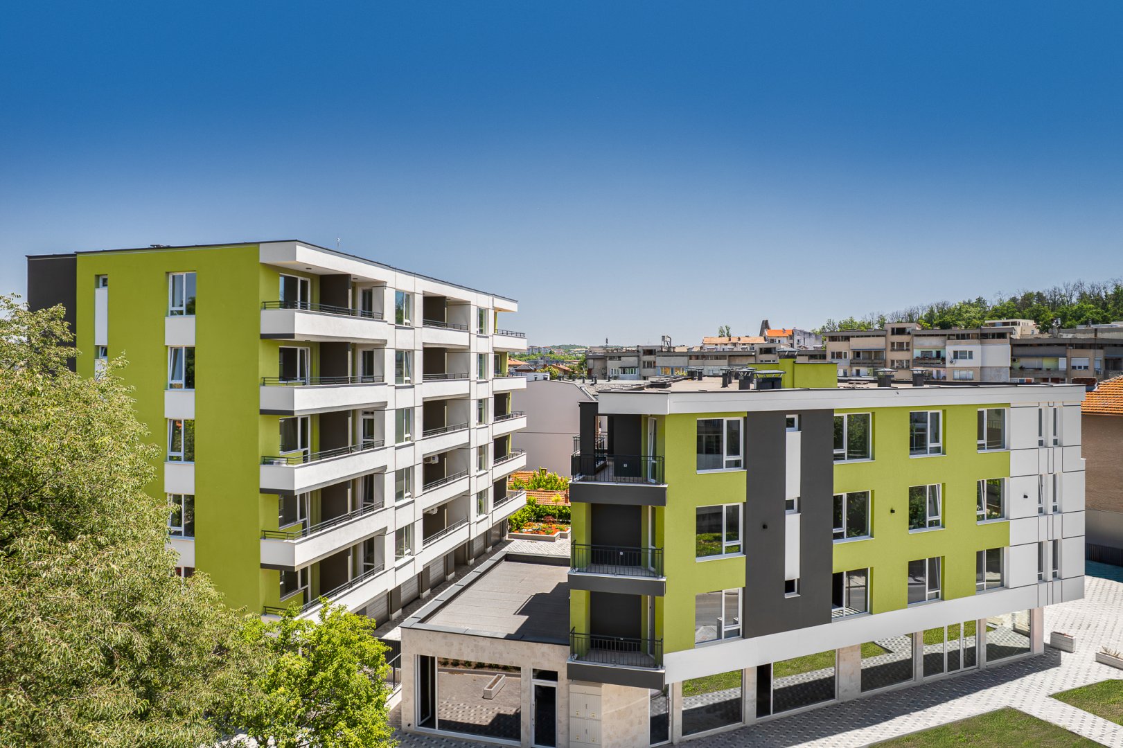 “Аура Сити Парк“ се намира в гр. Плевен на ул. “Гурко“ №4.