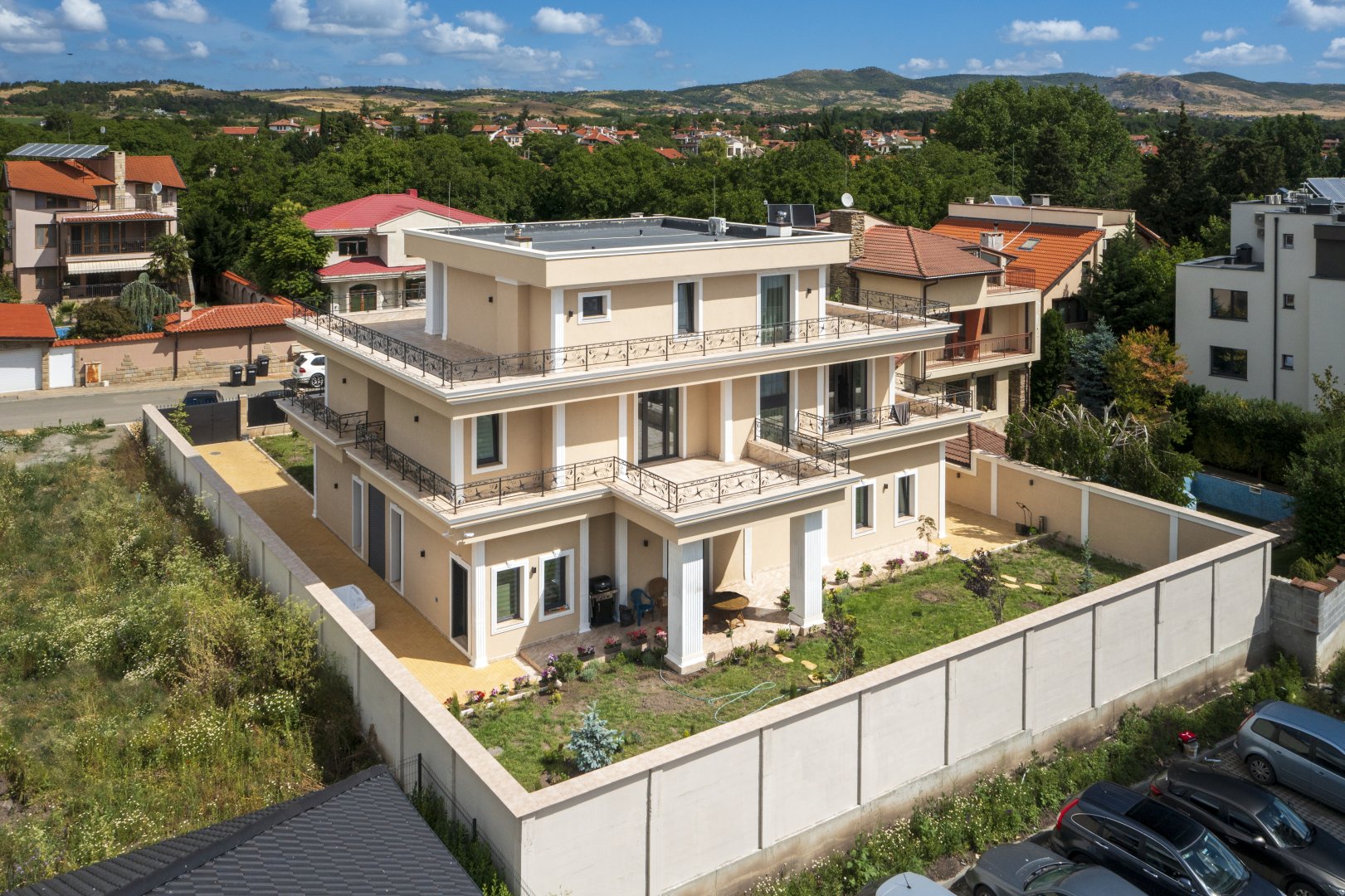 Къща Ивета — Бургас