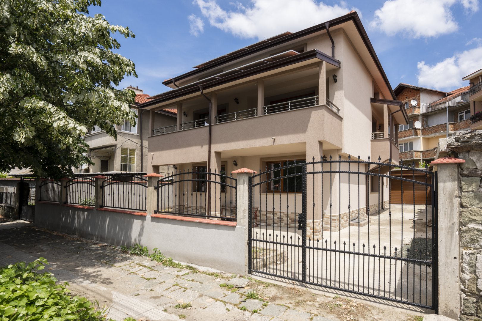 Къща Слънце