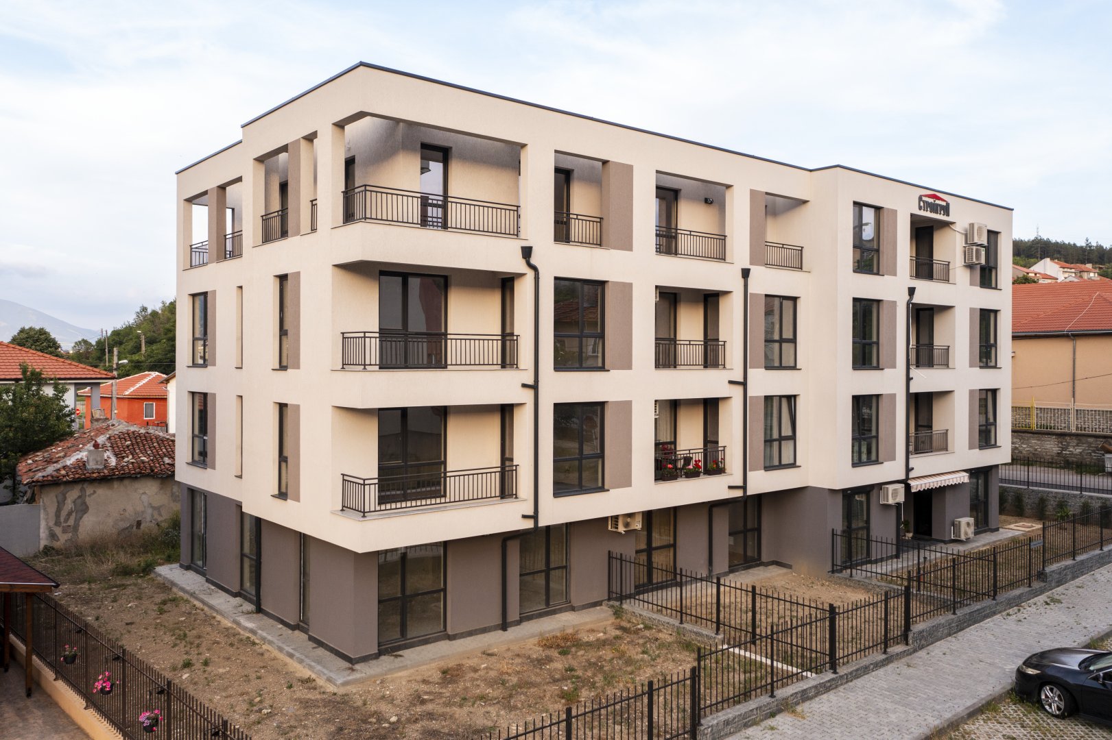 Жилищна сграда Илиеви - гр.Сливен ,ул.Патриарх Евтимий 32