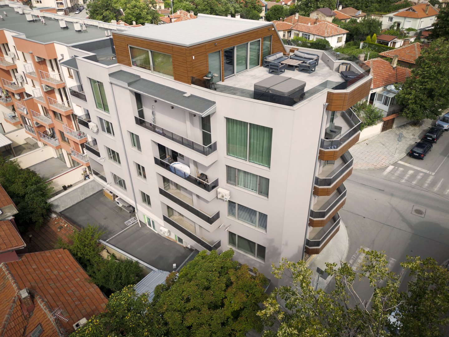 Жилищна сграда „Монолит“