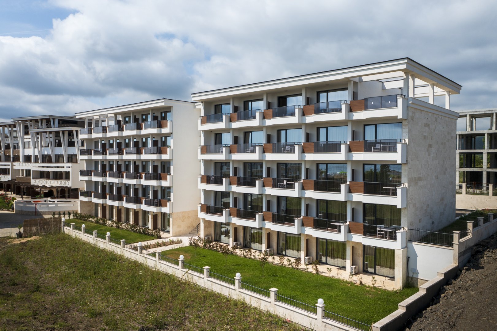 Аполония Ризорт сграда F