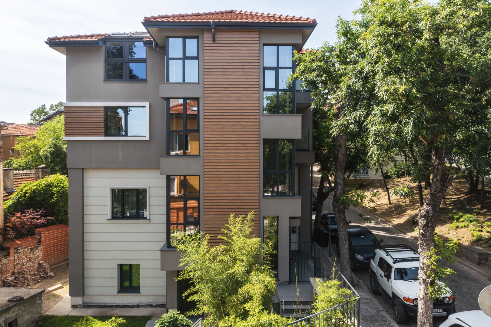 Жилищна сграда Кино Орфей