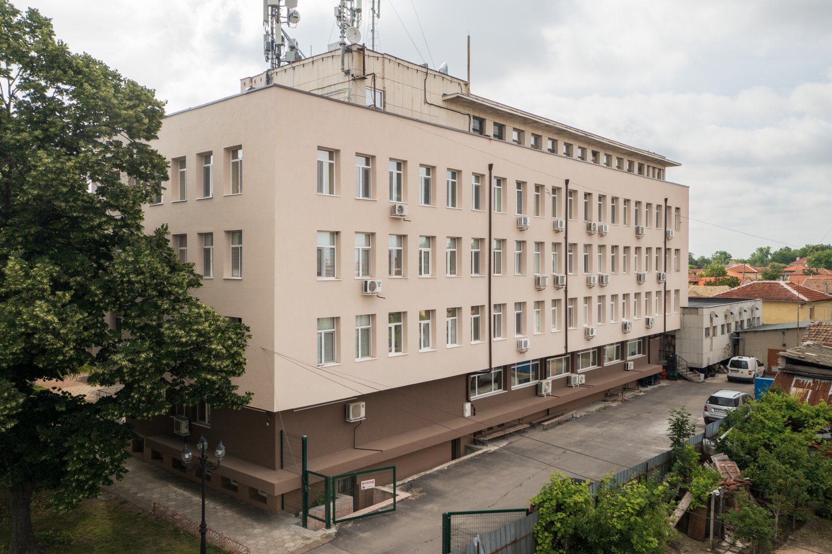 Офис сграда на Община Садово